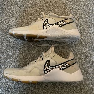 Nike Legend Essentials